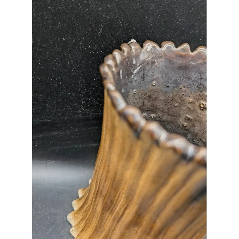 Handmade Studio Pottery Ribbed Ceramic Vase Brown Scalloped Rim Ombre Glaze 6.5